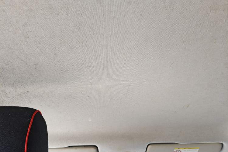 Used Volkswagen Santana 2015 1.6L Manual Fashion Edition