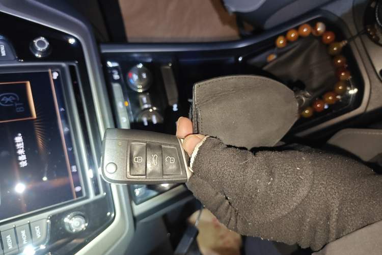 Used Volkswagen Touran 2018 Volkswagen Touran L 280TSI DSG Boundary Edition 6-Seater China VI Standard
