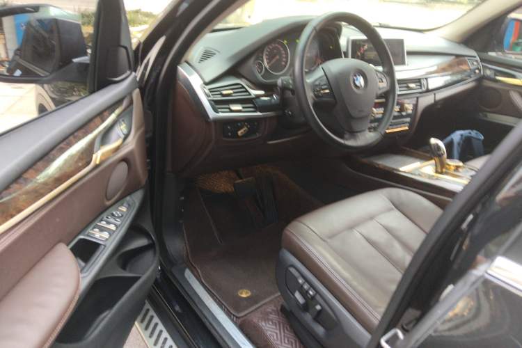 Used BMW X5 2014 xDrive35i Elegant Edition
