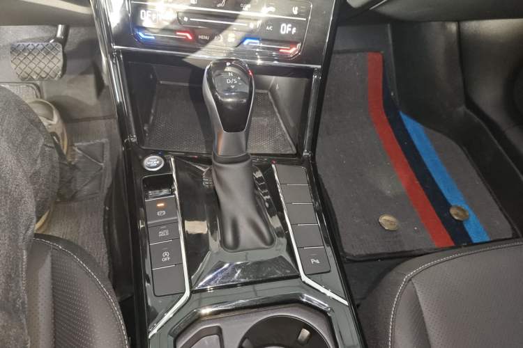 Used Volkswagen Passat 2024 380TSI Dragon Edition