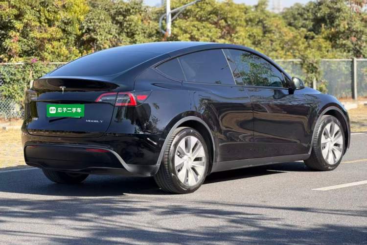 Used Tesla Model Y 2022 Rear-Wheel-Drive Version
