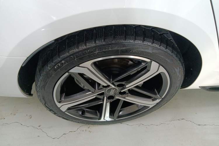 Used Audi A4L 2024 40 TFSI Luxury Dynamic Edition