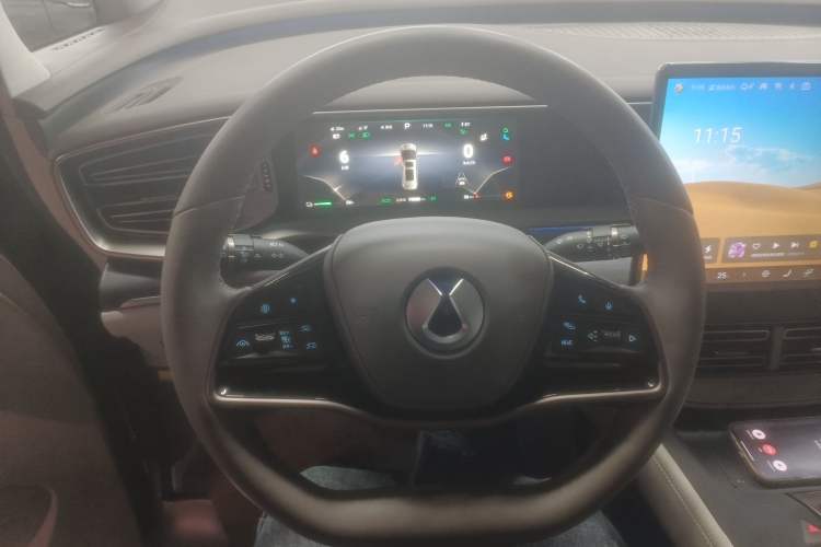 Used Denza D9 2024 DM-i 980 Four-Wheel Drive Prestige Model
