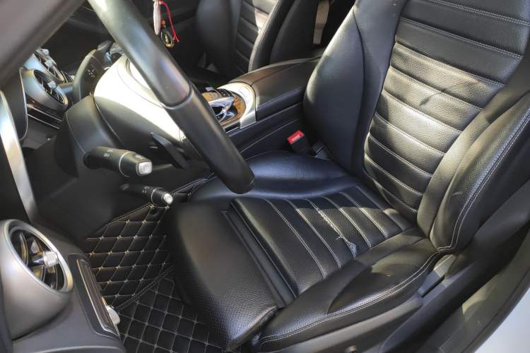 Used Mercedes-Benz C-Class 2016 C 200 L
