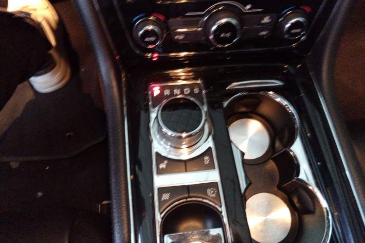 Used Jaguar XJ 2015 XJL 3.0 SC Elegant Business 80th Anniversary Limited Edition
