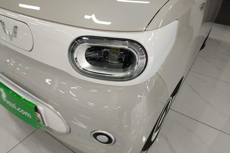 Used Wuling Hongguang MINIEV 2024 3rd Generation 215km Youth Edition
