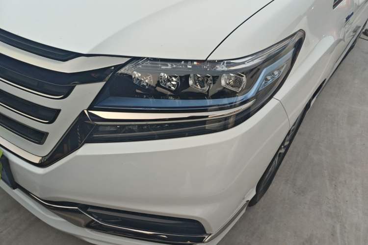 Used Honda Elysion 2019 2.0L Hybrid Luxury Edition
