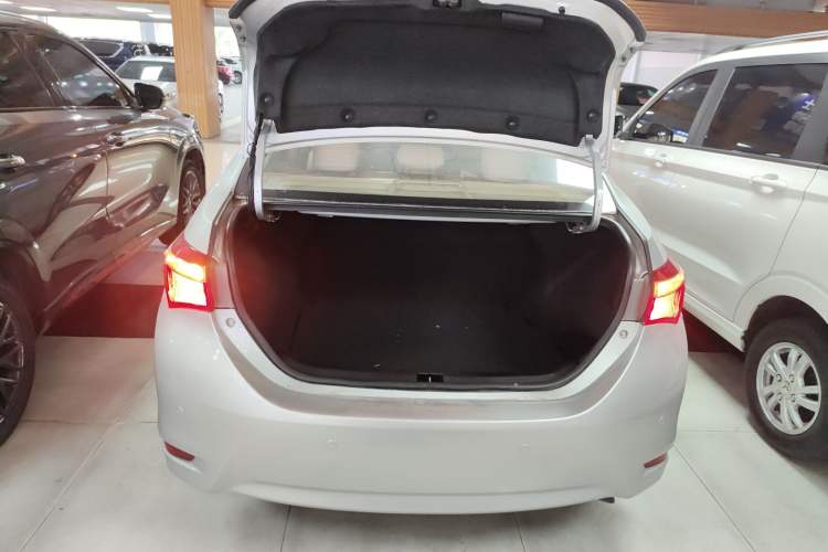 Used Toyota Corolla 2014 1.6L CVT GL-i
