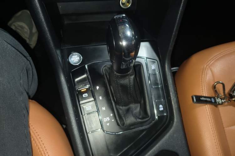 Used Volkswagen Tharu 2021 280TSI Two-Wheel Drive Trend Edition
