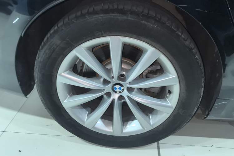 Used BMW 7 Series 2016 730Li Leading Model
