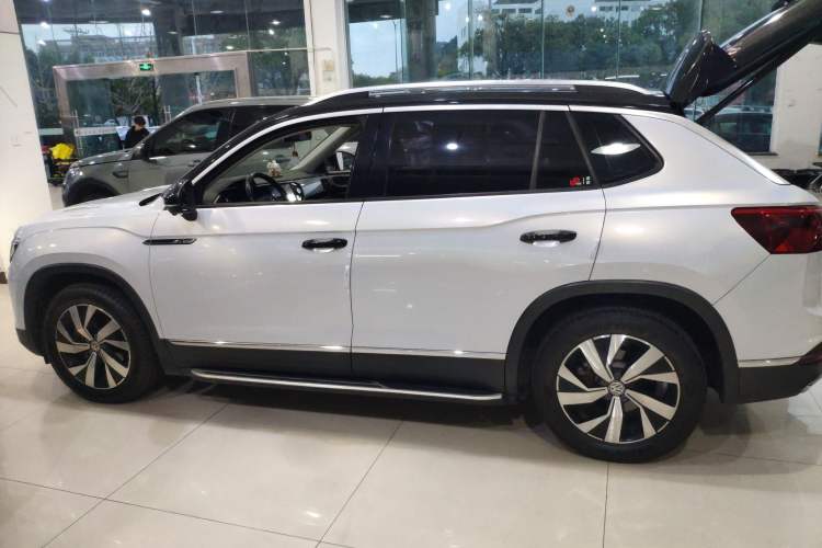 Used Volkswagen Tayron 2019 330TSI Two-Wheel Drive Luxury Model China VI Standard
