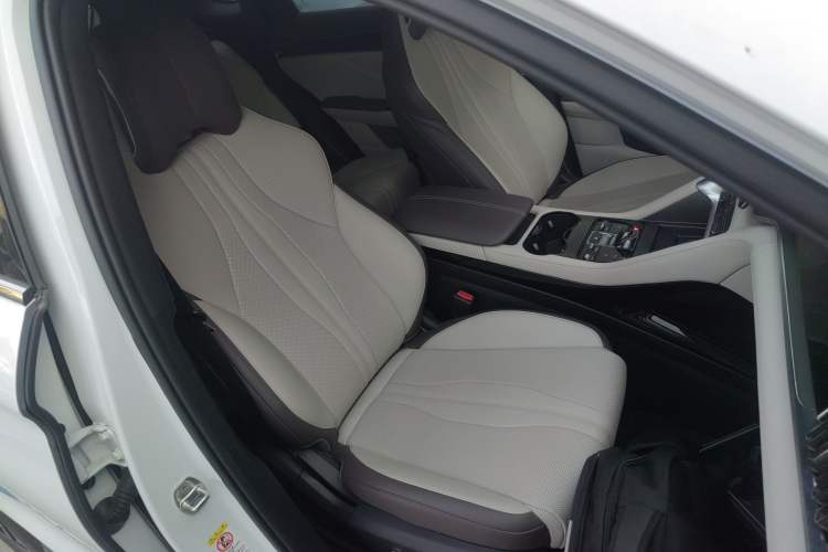 Used BYD Song PLUS New Energy 2025 EV 520km Premium Version
