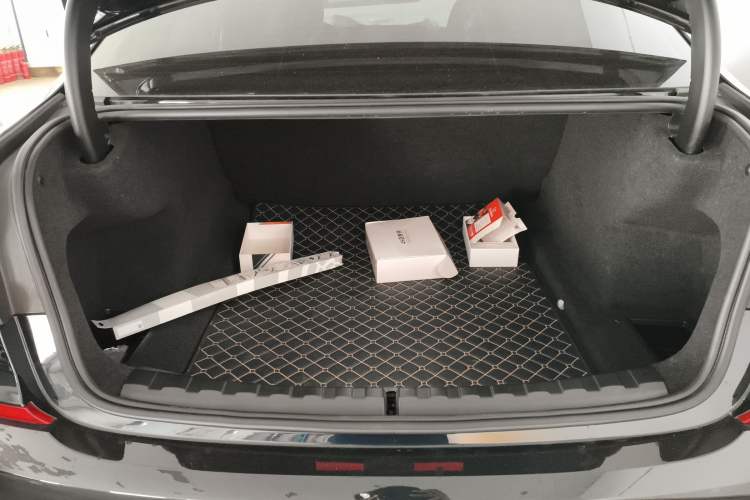 Used BMW 3 Series 2021 Restyled 325Li M Sport Package
