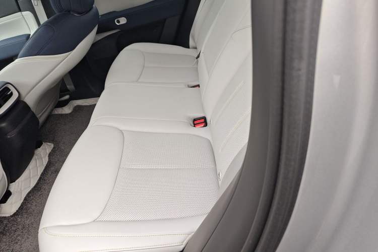 Used XPeng G6 2023 755 Ultra-Long Range Pro