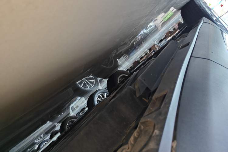 Used Buick Envision 2018 20T Two-Wheel Drive Luxury Model
