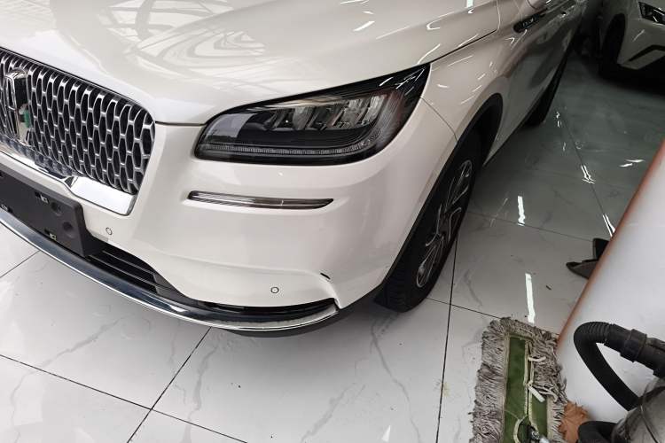 Used Lincoln Corsair 2022 2.0T Two-Wheel Drive Deluxe Edition