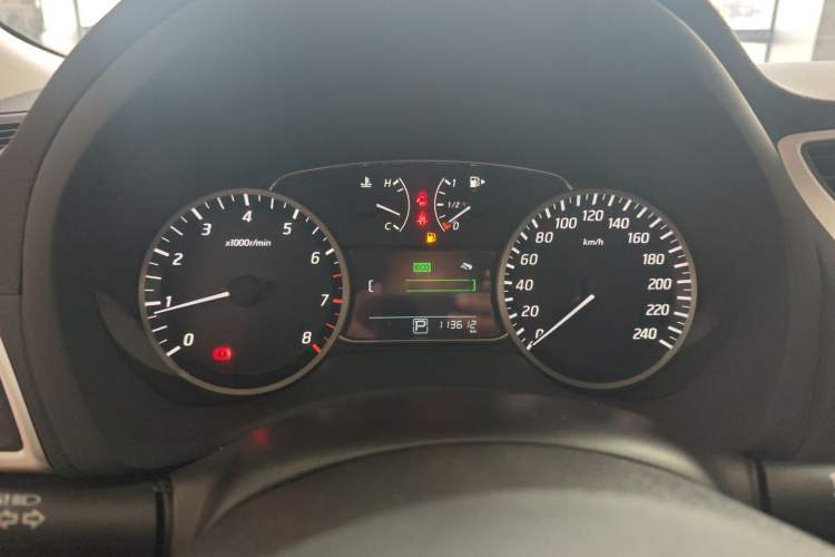 Used Nissan Sylphy 2019 1.6XV CVT Smart Connect Luxury Edition China VI Standard
