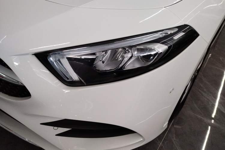 Used Mercedes-Benz A-Class 2021 A 200 L Sport Sedan Fashion Model
