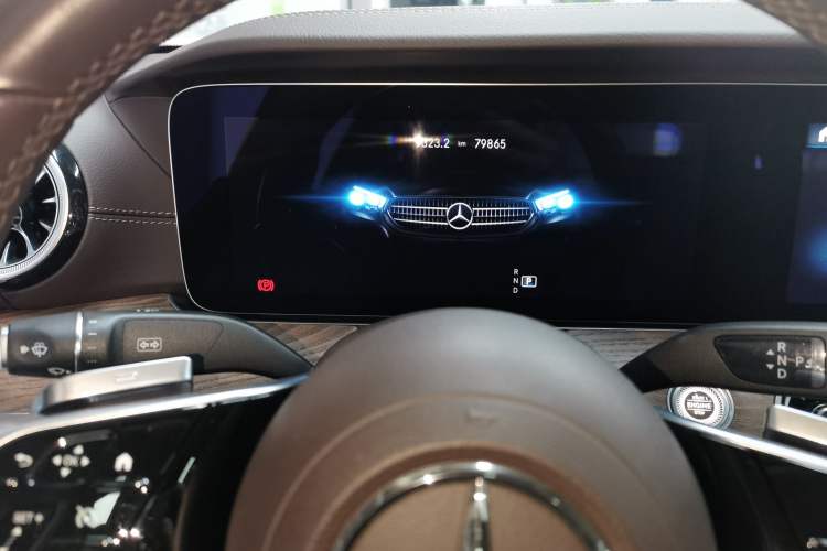 Used Mercedes-Benz E-Class 2022 E 300 L Stylish Model
