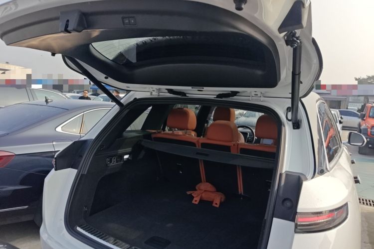 Used Li Auto L7 2023 Pro Model
