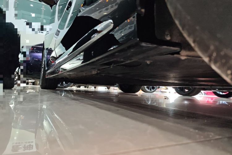 Used VOYAH Dream 2025 PHEV Four-Wheel-Drive Flagship Kunpeng Edition
