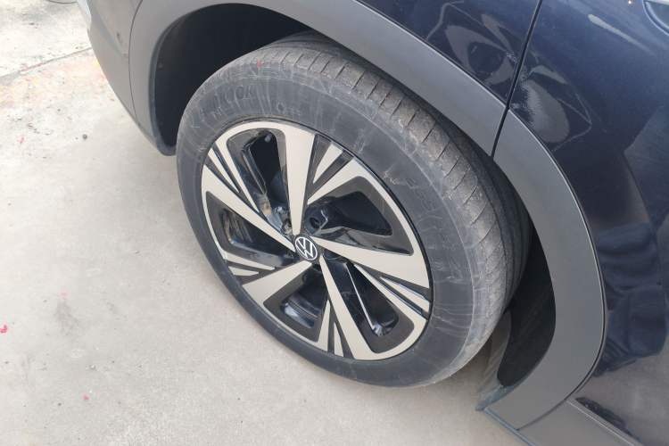 Used Volkswagen ID.6 CROZZ 2022 Long-Range PRO Edition