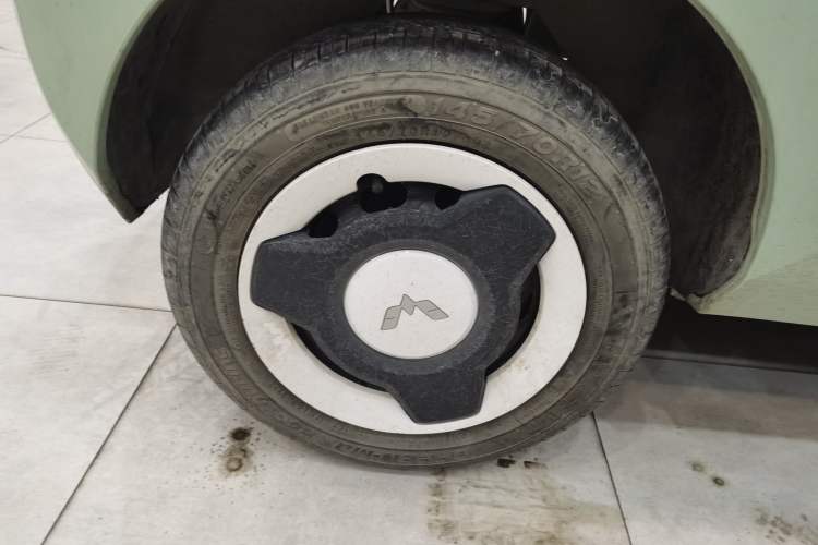 Used Wuling Hongguang MINIEV 2022 Macaron Premium Model – Lithium Iron Phosphate