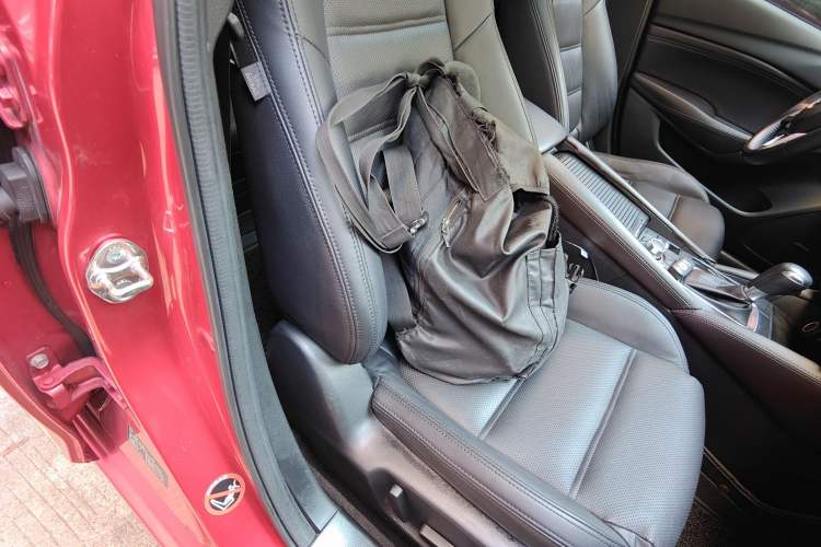 Used Mazda Atenza 2017 2.5L Blue Sky Prestige Edition
