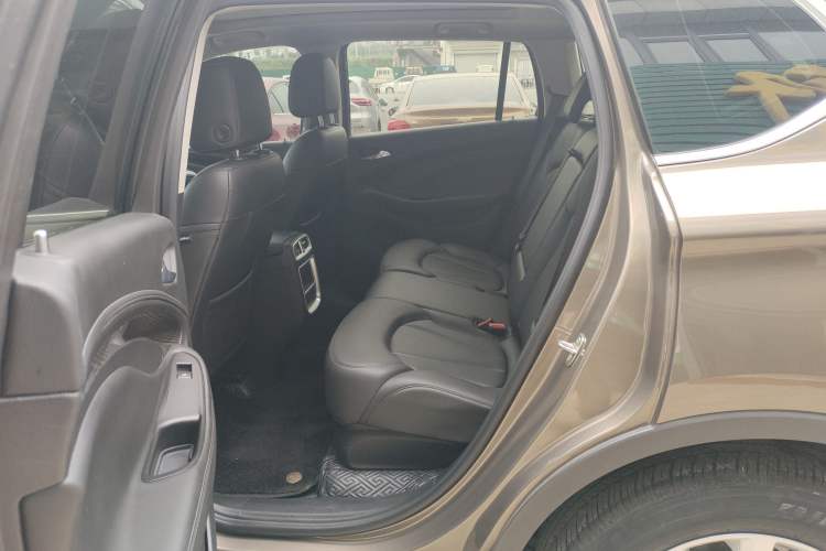 Used Buick Envision 2018 20T Two-Wheel-Drive Elite Model
