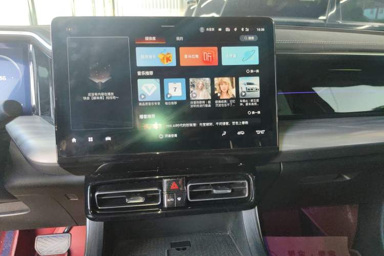 Used GAC Trumpchi GS8 2022 Linghang Series 2.0 TGDI Two-Wheel-Drive Luxury Smart Connectivity Version (7 Seats)