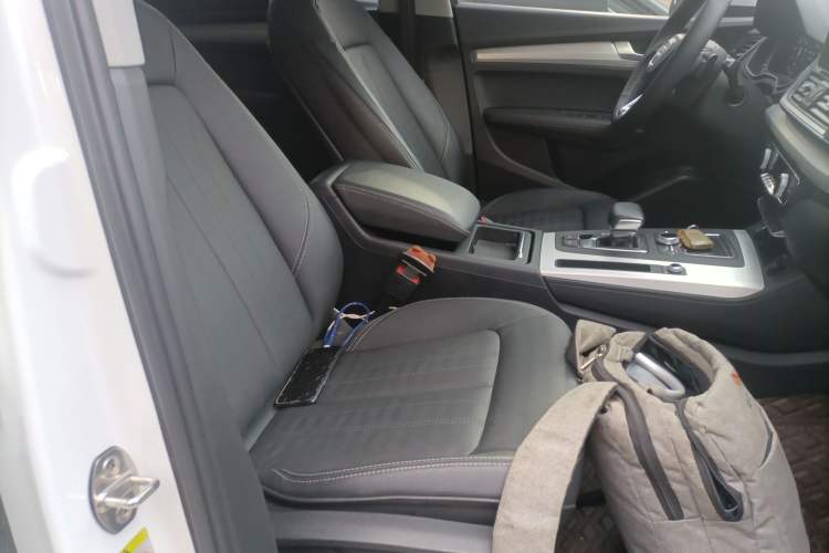 Used Audi Q5L 2020 Updated 40 TFSI Prestige Fashion Edition
