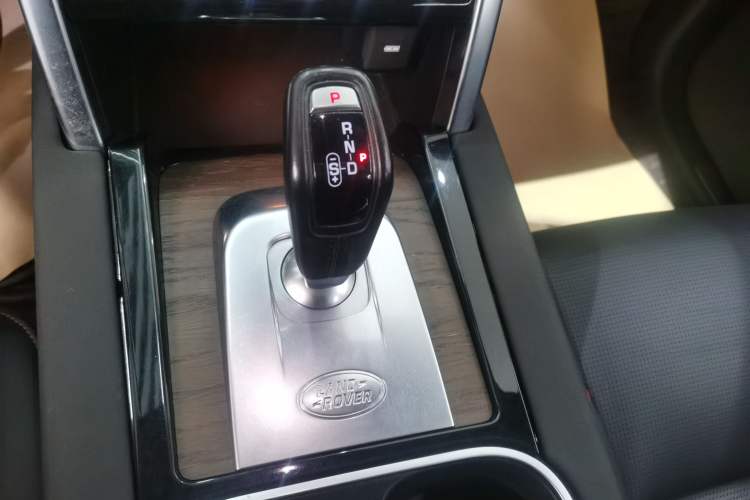 Used Land Rover Discovery Sport 2022 249 PS R-Dynamic S Performance Edition 5 Seats
