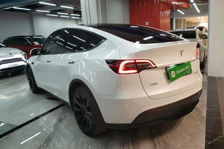 Used Tesla Model Y 2024 Rear-Wheel-Drive Version