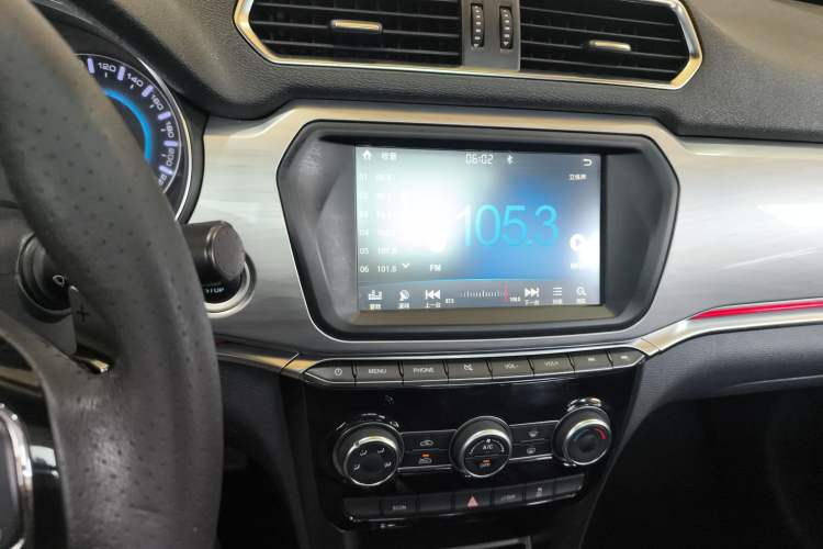 Used Haval H2 2018 Blue-Label 1.5T Dual-Clutch Two-Wheel-Drive Luxury Model