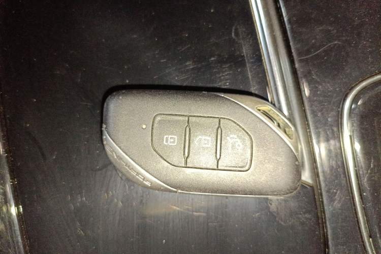 Used FORTHING T5 EVO 2021 1.5TD DCT Starry Edition