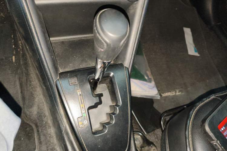 Used Toyota YARiS L 2021 X-Trail 1.5L CVT Leading Edition
