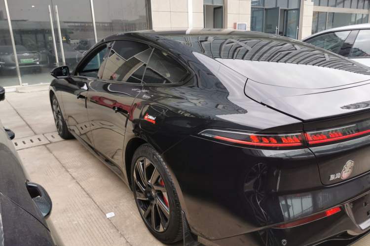 Used  eπ007 2024 530 Pro Version
