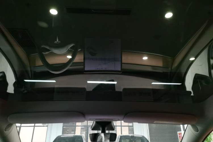 Used Tesla Model Y 2021 Standard Range Rear-Wheel Drive Version
