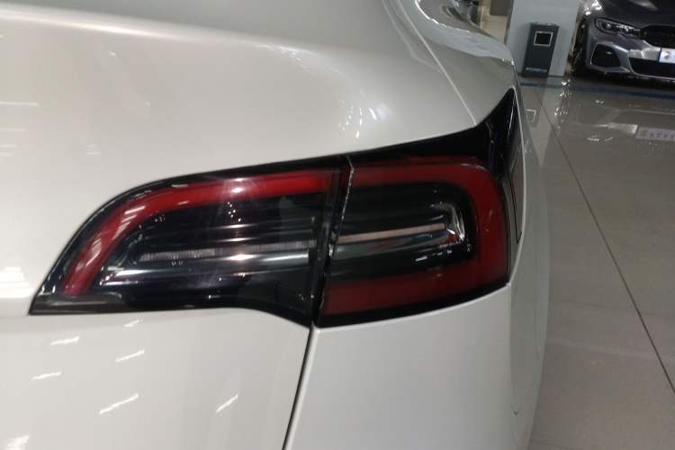 Used Tesla Model Y 2024 Rear-Wheel-Drive Version