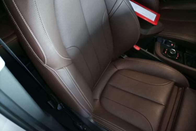 Used BMW X1 2018 sDrive18Li Luxury Model
