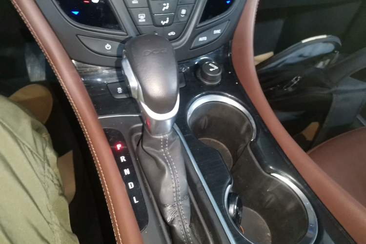 Used Buick Envision 2021 532T Two-Wheel-Drive Elite Version
