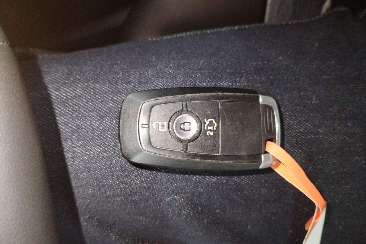 Used Ford Escort 2021 1.5L Automatic Platinum Edition
