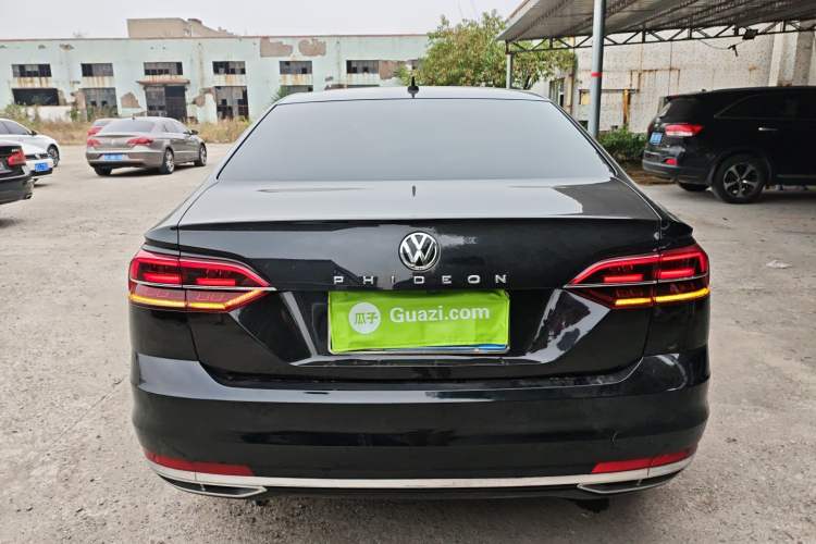Used Volkswagen Phideon 2019 380TSI Two-Wheel Drive Business Edition China VI Standard