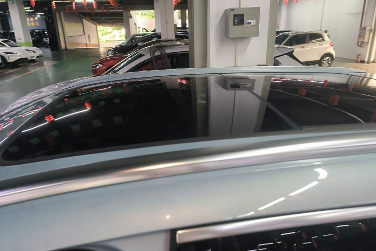 Used BYD Song L DM-i 2025 Intelligent Driving Version 112 km Beyond-Range Type
