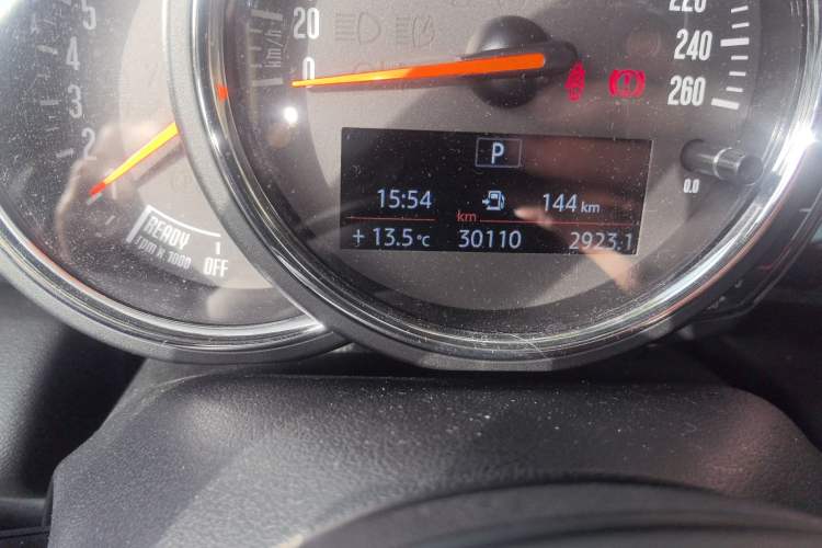 Used  MINI 2018 1.5T COOPER Classic Edition Five-Door Version
