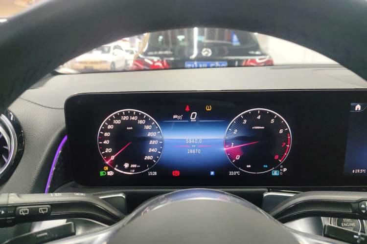 Used Mercedes-Benz GLB 2024 GLB 220 Dynamic Edition
