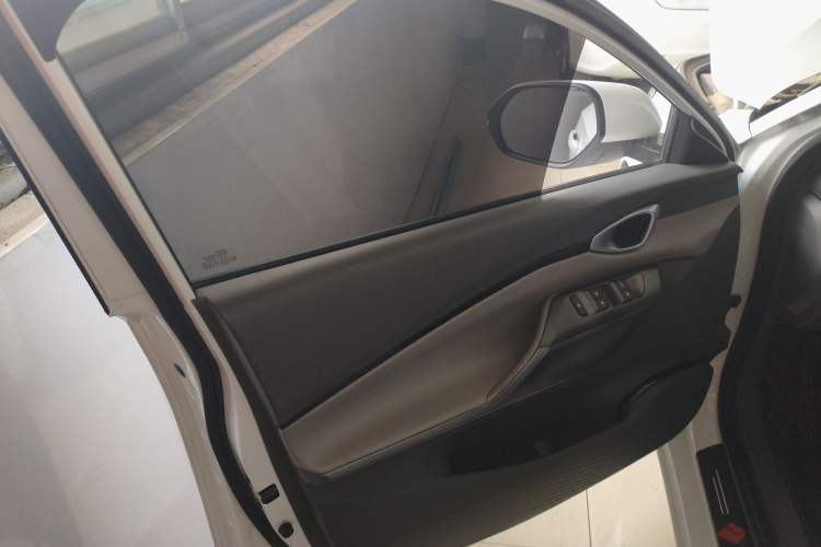 Used Baojun RC-5 2020 1.5L CVT Smart Elite Edition
