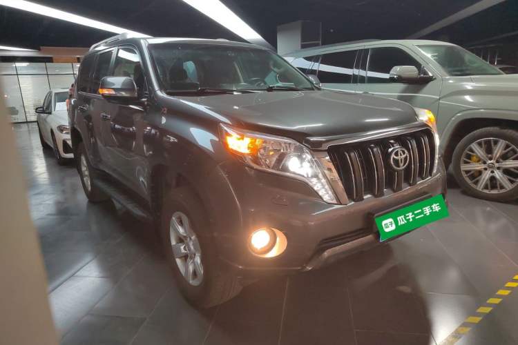 Used Toyota Prado 2014 2.7L Middle East Version Parallel Import
