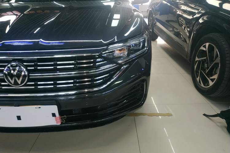 Used Volkswagen Sagitar 2024 300TSI DSG Excellence Edition
