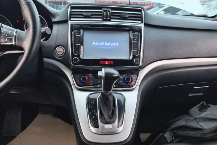 Used Haval H6 2015 Sport Edition 1.5T Automatic Two-Wheel Drive Luxury Model
